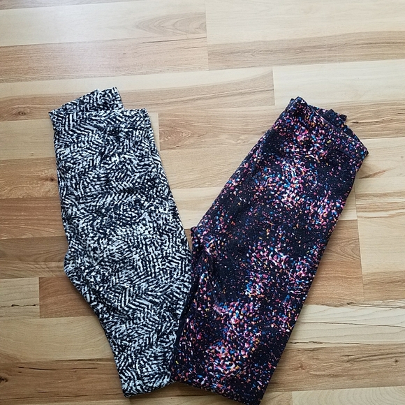 Decree Leggings - Picture 2 of 5